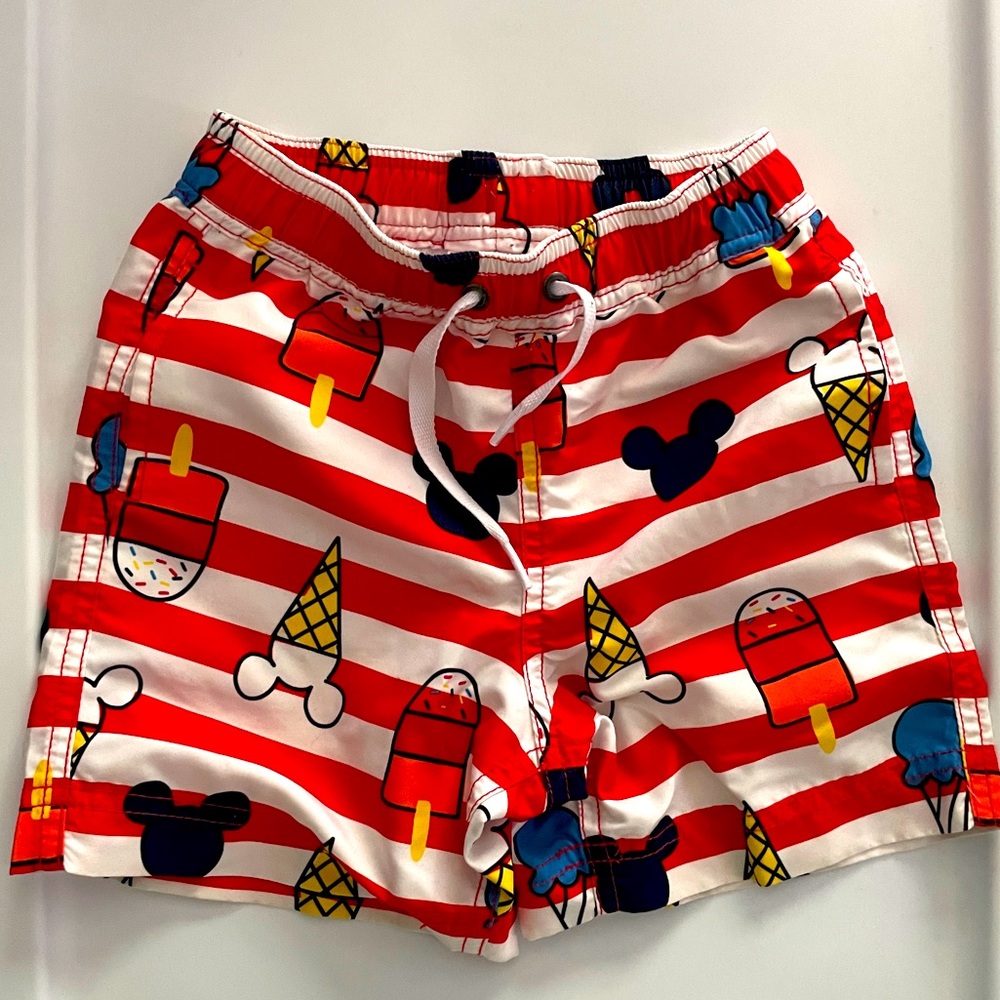 Hanna Andersson Mickey swim trunks, size 4, 100m